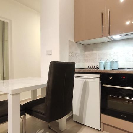 Green Residence Belgrade Extérieur photo