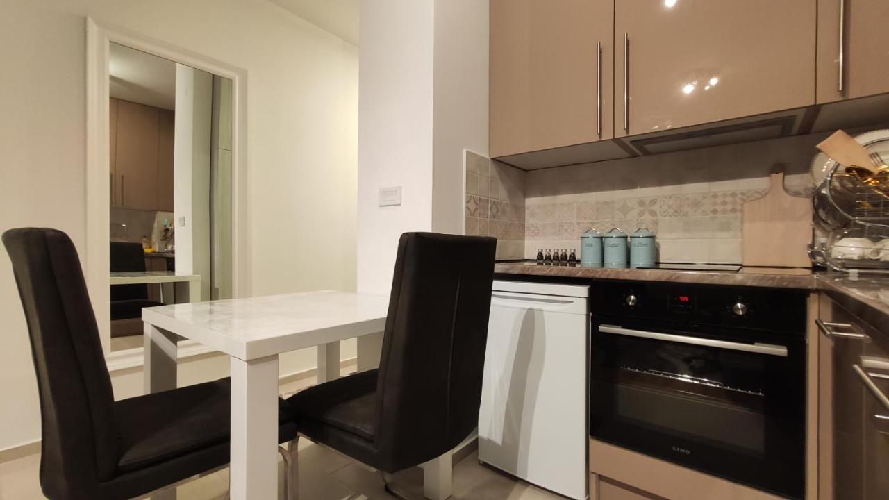Green Residence Belgrade Extérieur photo